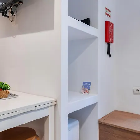 Cozy Studio For Two By Lovelystay Lisbon Exterior photo